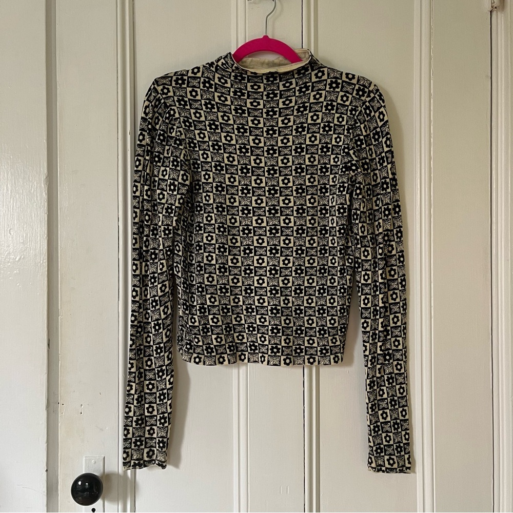 daisy and butterfly patterned mock neck